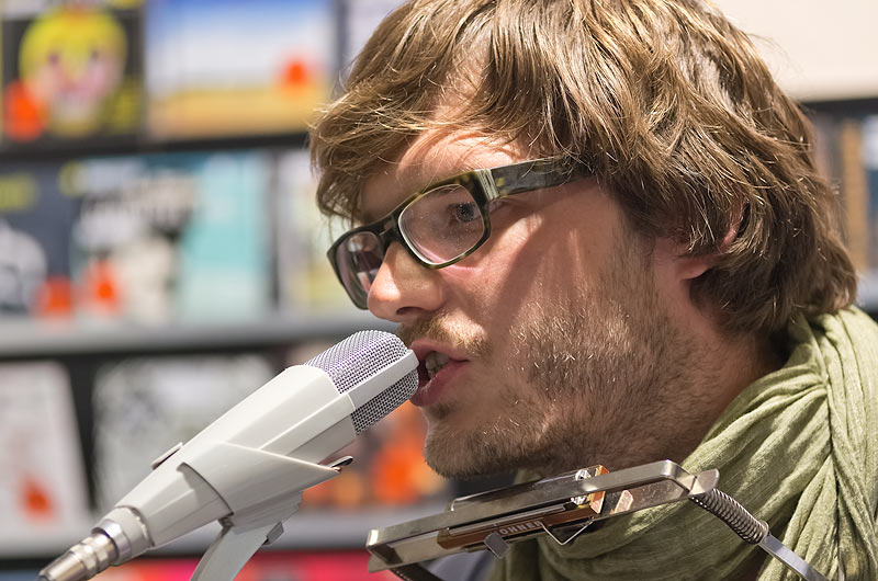 SIR (Saskia Inken Rutner) und Karl Neukauf im InStore Gig bei uns