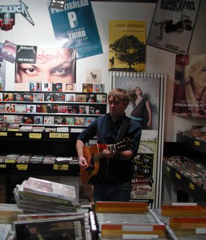 T.S.Brooks im InStore Gig bei uns