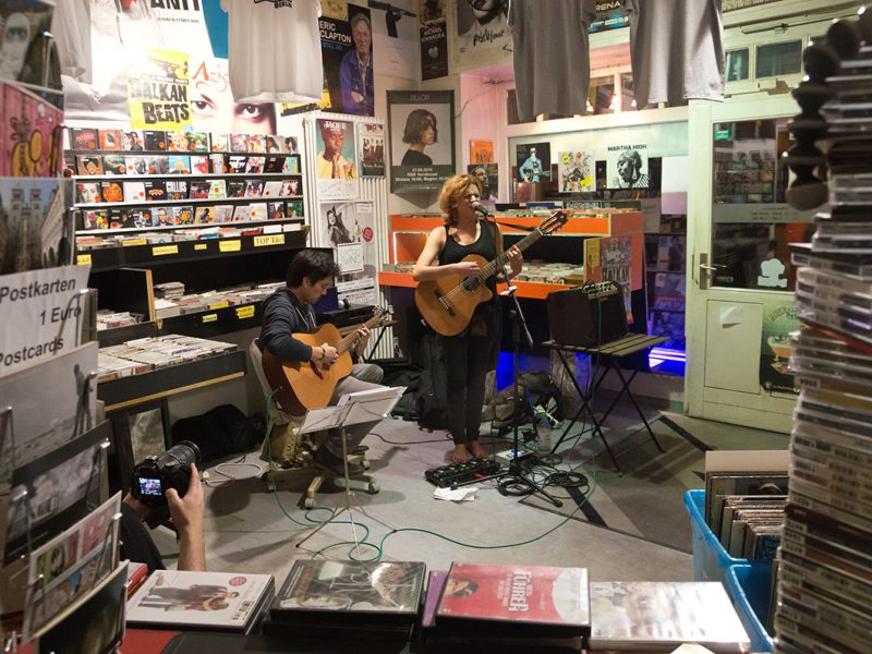 Hannalene im InStore Gig bei uns